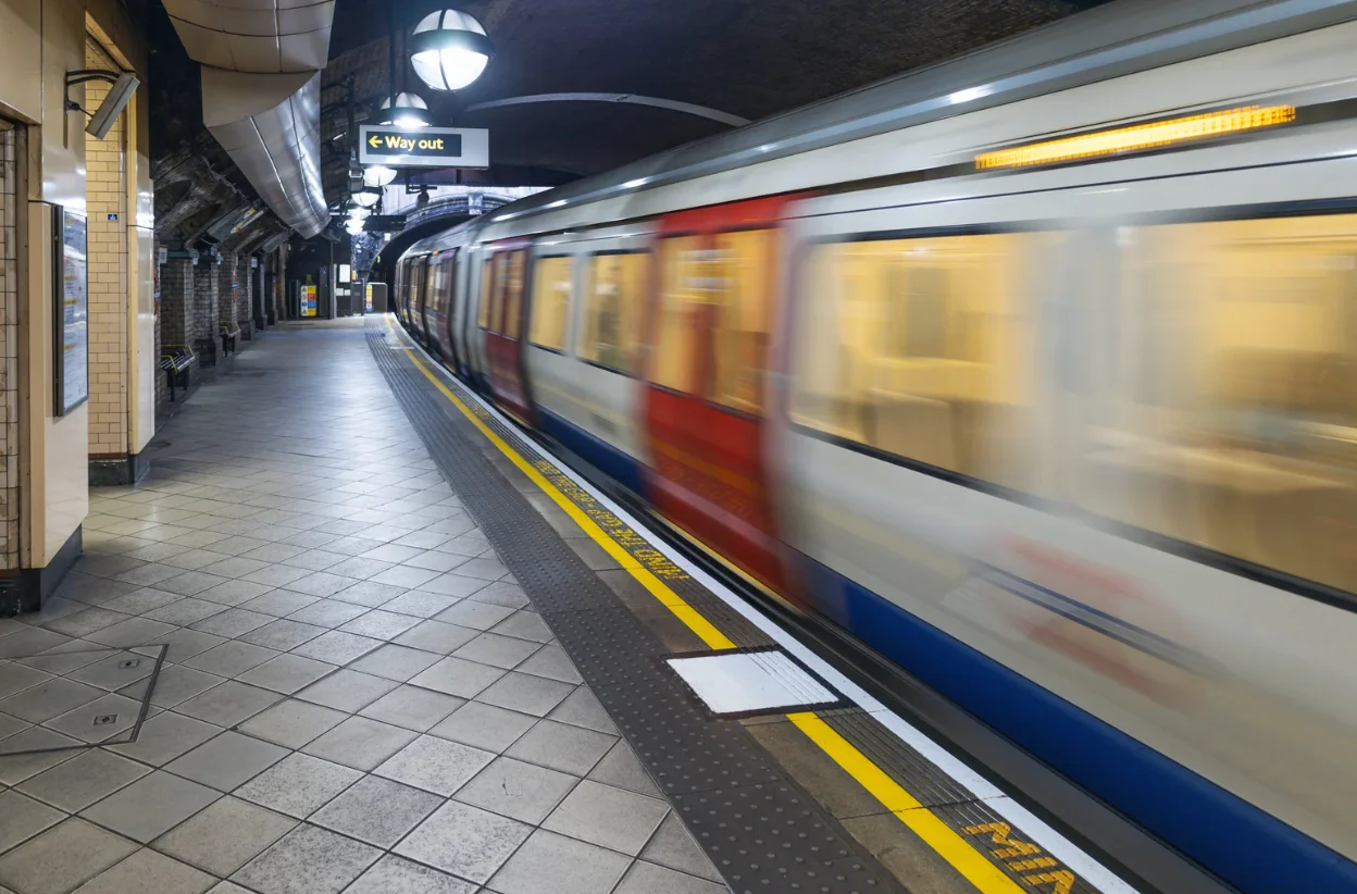 Metro & High-Speed Railways